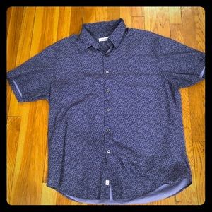 Men’s Blue Floral Short Sleeve Button Down